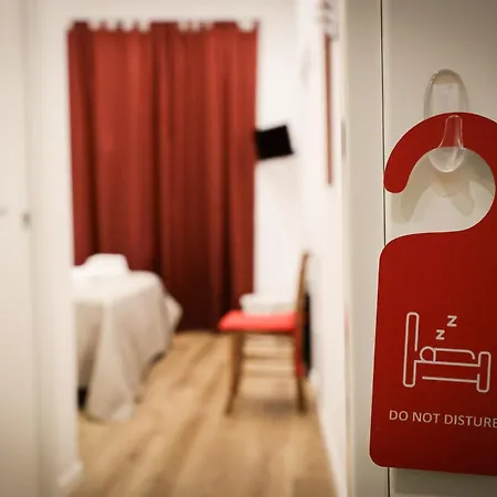 Into Core - Bed & Breakfast *